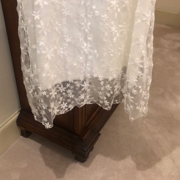 NEW. LONG WHITE GOWN WITH ORGANZA SHEER FABRIC OVERLAY. BEACH WEDDING/FORMAL - Picture 4 of 11